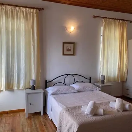 Thanasis Apartment