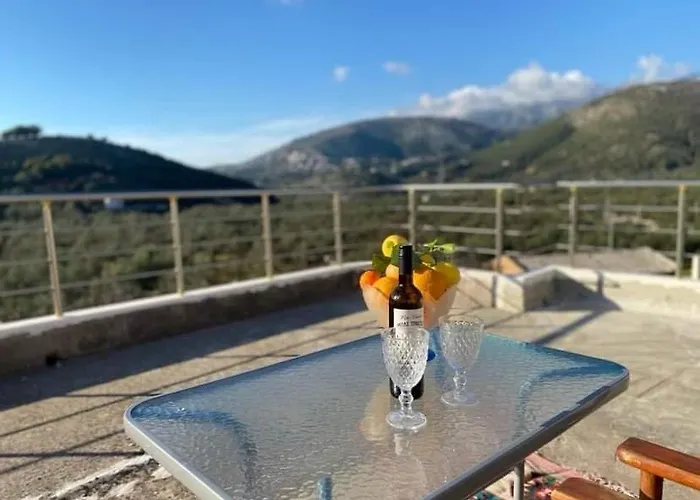 Thanasis * Himare Fshat